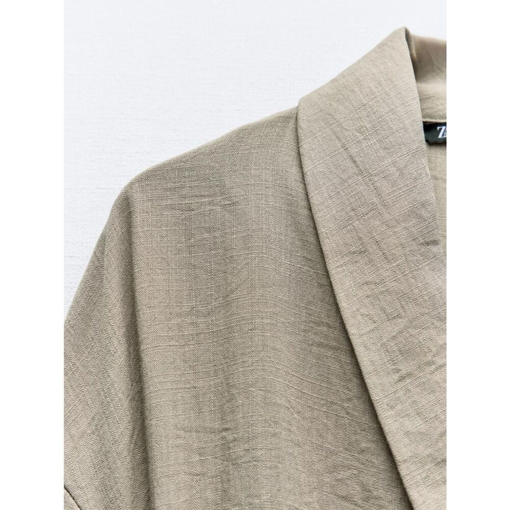 ZARA BELTED TEXTURED KIMONO
DARK BEIGE - Picture 4 of 7